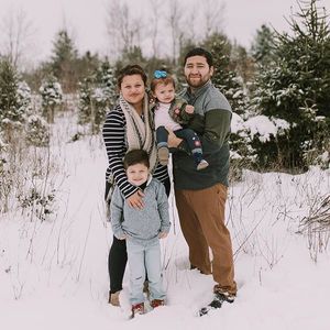 Meet your Posher, Carolina